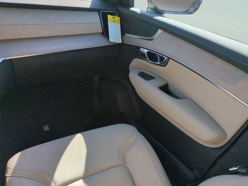 New 2026 Volvo XC90 B6 Plus AWD/4WD image 14