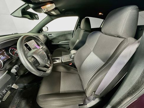 Used 2022 Dodge Charger R/T w/ Performance Handling Group image 19