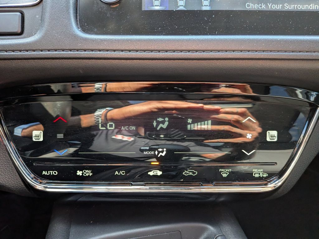 Used 2022 Honda HR-V EX image 18