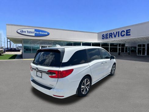 Used 2021 Honda Odyssey Touring image 7