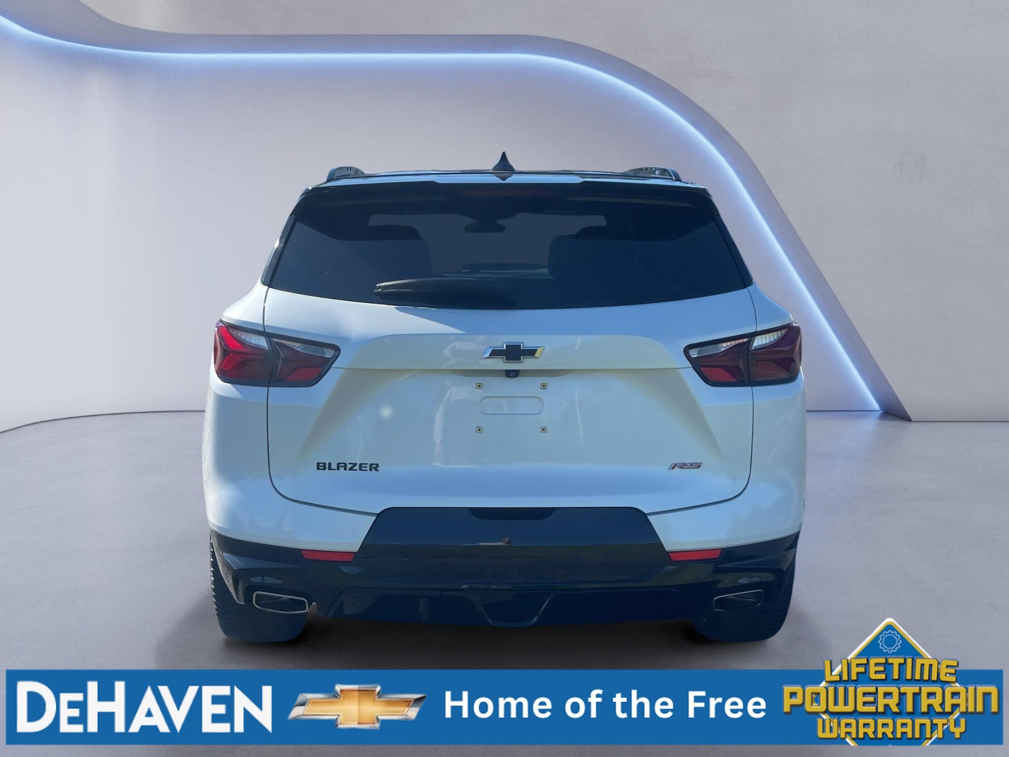 Used 2022 Chevrolet Blazer RS w/ Enhanced Convenience Package FWD image 5