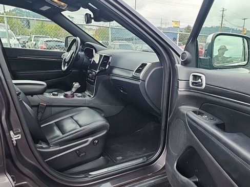 Used 2021 Jeep Grand Cherokee Limited AWD/4WD image 8
