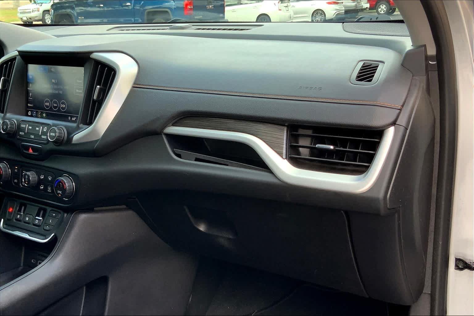 Used 2018 GMC Terrain SLT AWD/4WD image 19