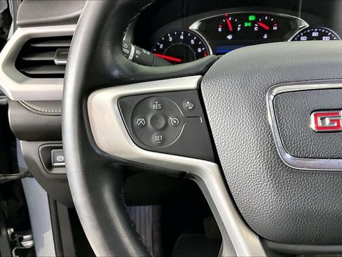 Certified 2023 GMC Acadia SLT AWD/4WD image 9