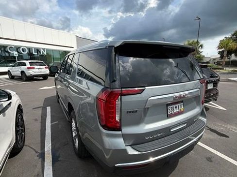 Used 2024 GMC Yukon XL SLT w/ SLT Luxury Package AWD/4WD image 6