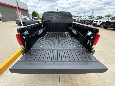 Used 2023 Toyota Tacoma SR5 w/ Technology Package AWD/4WD image 21