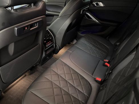 Used 2023 BMW X6 xDrive40i w/ M Sport Package image 26