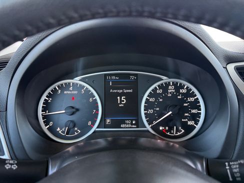 Used 2019 Nissan Sentra SV FWD image 15