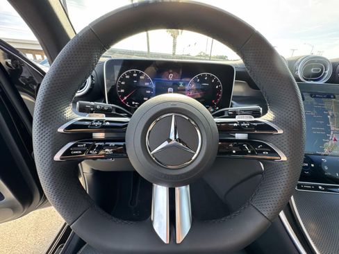 New 2026 Mercedes-Benz GLC 300 image 14