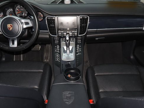 Used 2016 Porsche Panamera Edition image 10