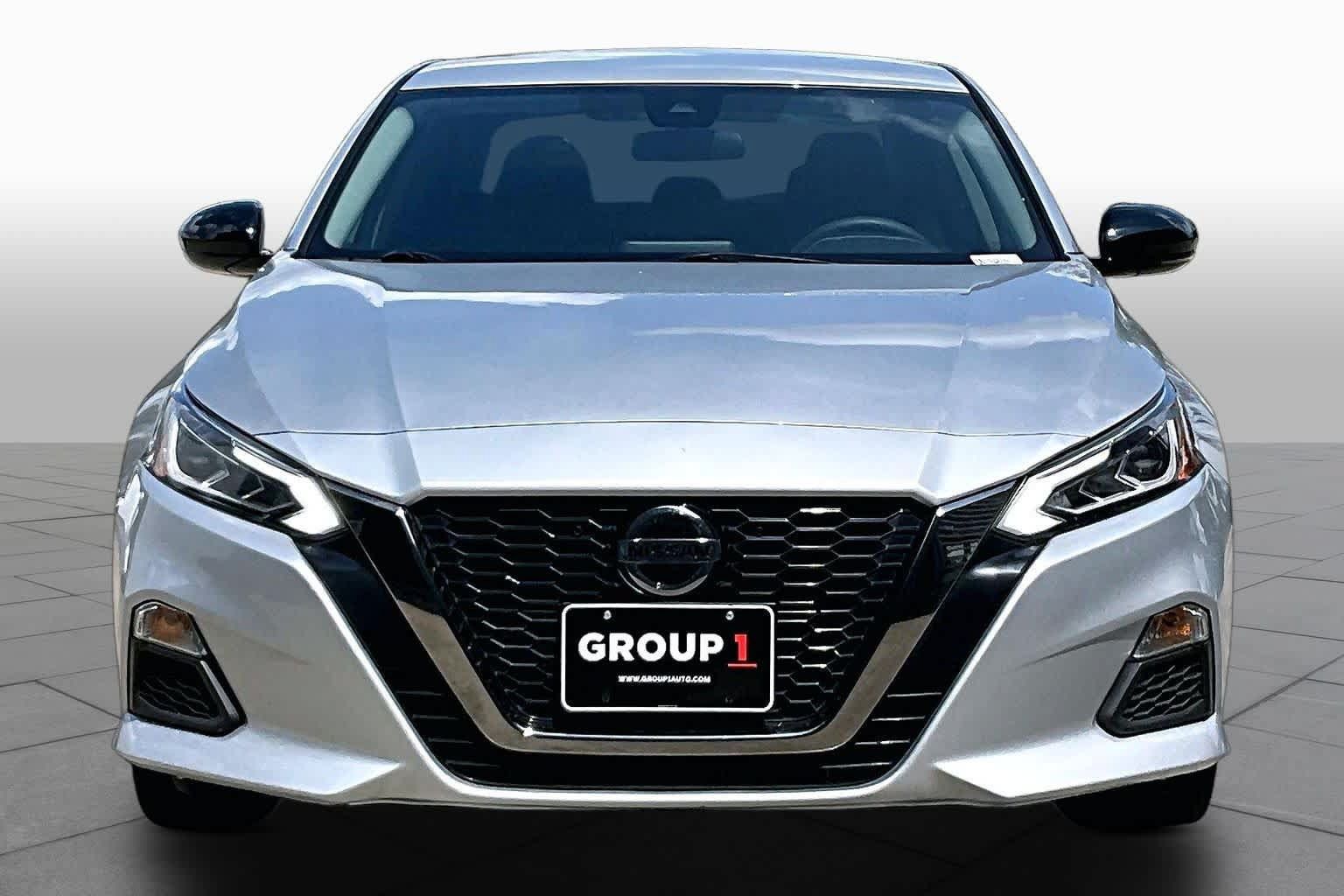 Certified 2022 Nissan Altima 2.5 SR FWD image 4