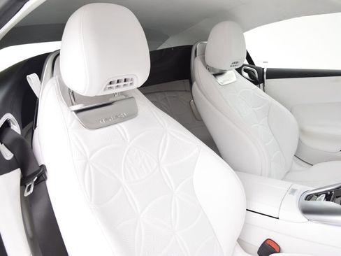 New 2026 Mercedes-Benz Maybach SL 680 image 16