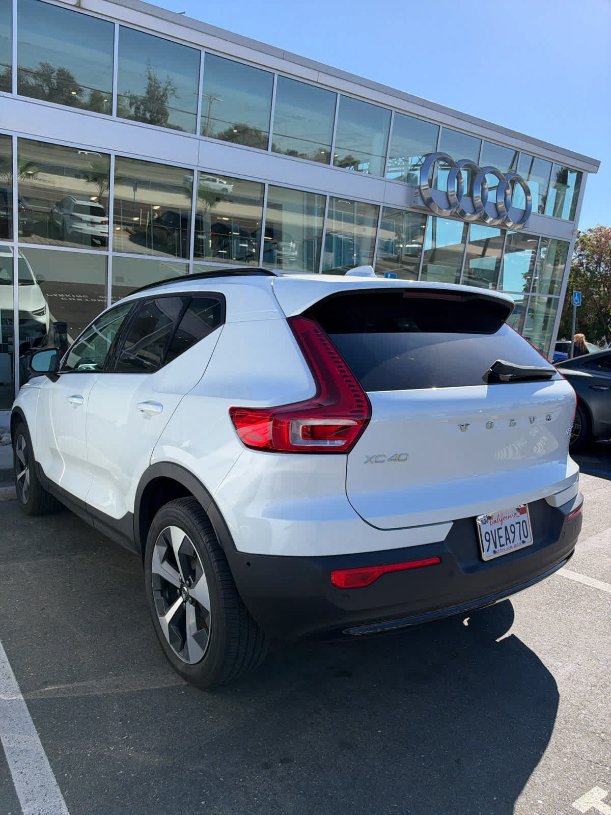 Used 2026 Volvo XC40 B5 Plus w/ Protection Package Premier AWD/4WD image 5