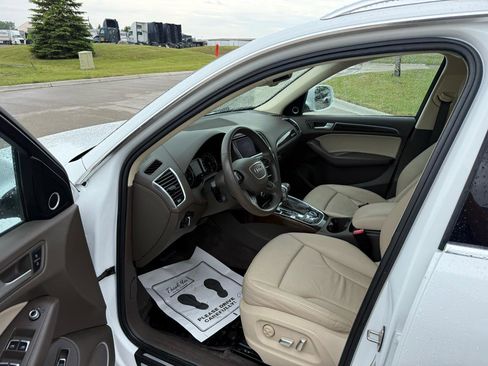 Used 2014 Audi Q5 2.0T Premium Plus AWD/4WD image 16