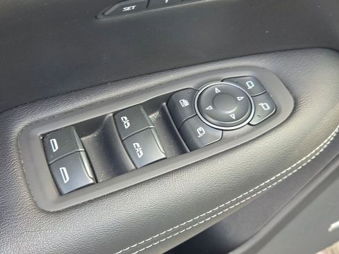 Used 2021 Cadillac XT5 Premium Luxury image 23