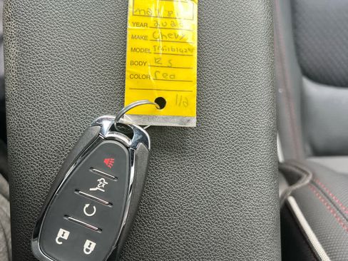 Used 2023 Chevrolet TrailBlazer RS w/ Sun and Liftgate Package image 35