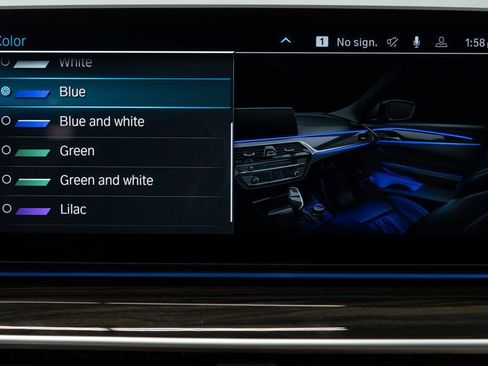 Used 2023 BMW 530e xDrive w/ Premium Package image 29