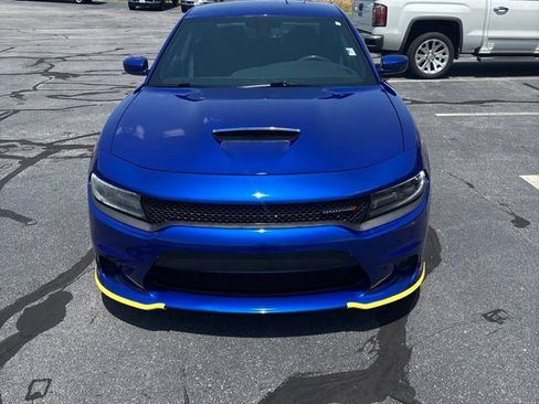 Used 2020 Dodge Charger GT w/ Performance Handling Group RWD image 5