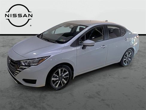 Used 2025 Nissan Versa SV w/ Trunk Package image 1