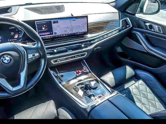Used 2024 BMW X5 xDrive40i AWD/4WD image 17