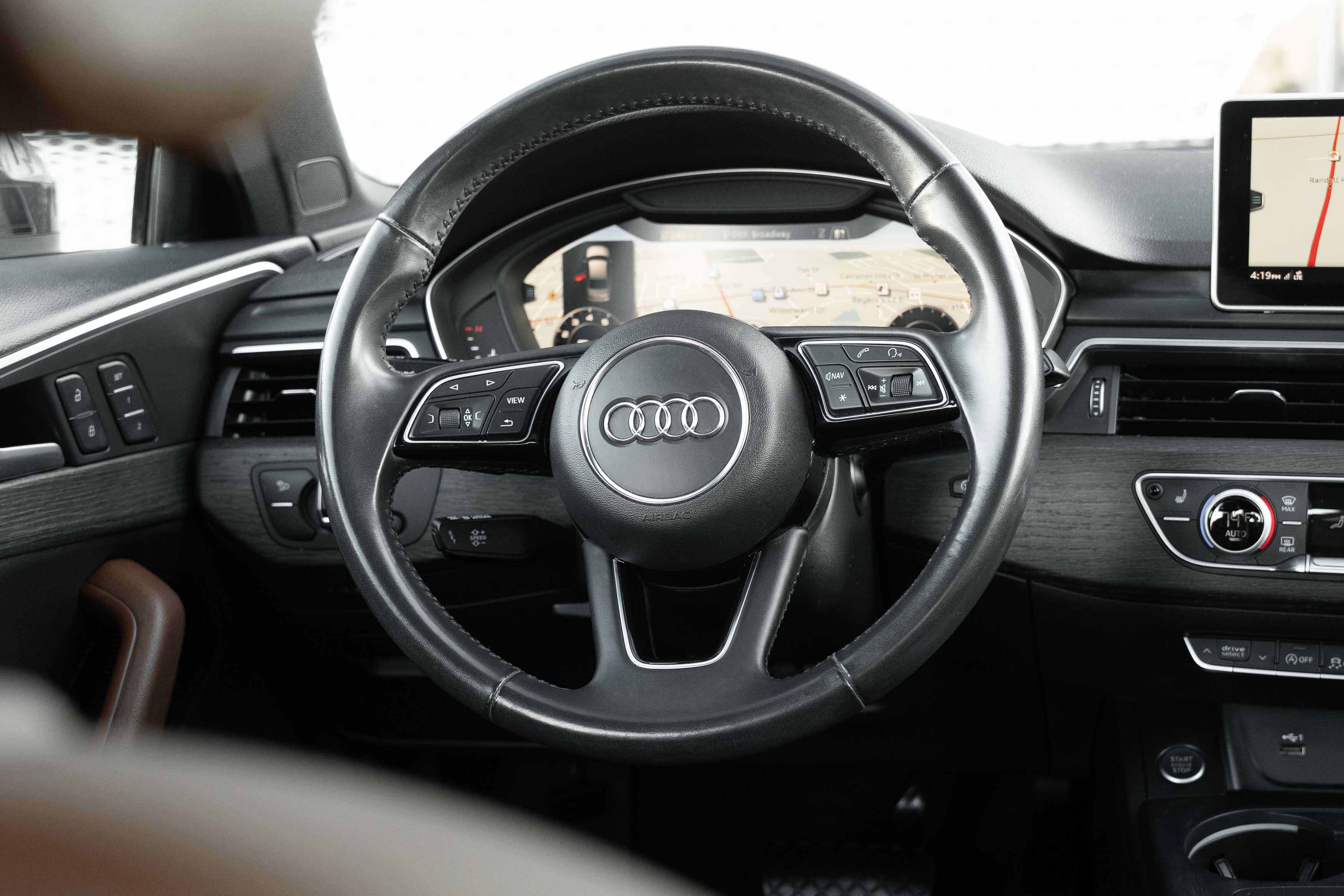 Used 2018 Audi A4 2.0T Premium Plus w/ Premium Plus Package AWD/4WD image 9