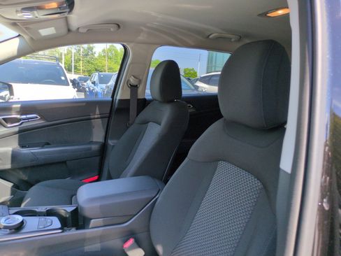 New 2026 Kia Sportage S AWD/4WD image 18