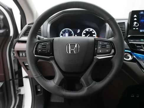 Certified 2026 Honda Odyssey Elite image 4