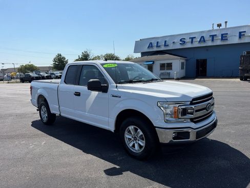 Used 2019 Ford F150 XLT w/ Trailer Tow Package RWD image 1
