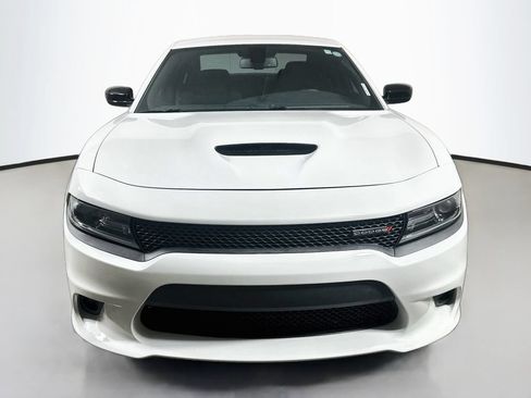 Used 2019 Dodge Charger R/T w/ Blacktop Package RWD image 2