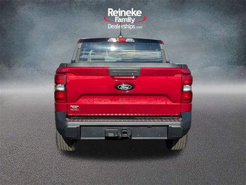 New 2025 Ford Maverick XLT w/ Equipment Group 301A image 30