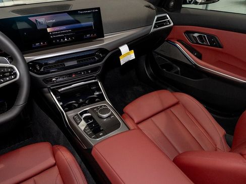 Used 2026 BMW 330i xDrive Sedan w/ M Sport Package image 37