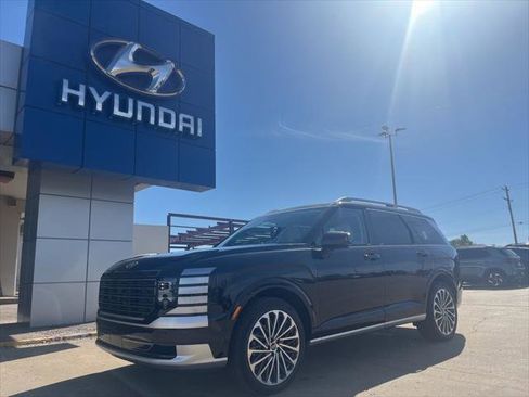 New 2026 Hyundai Palisade Calligraphy image 2