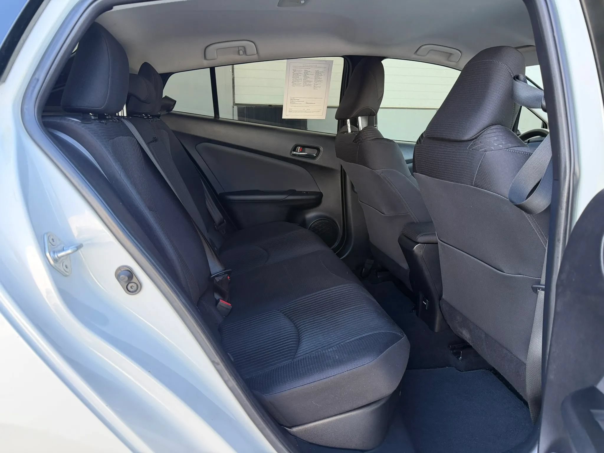 Used 2016 Toyota Prius Two w/ Preferred Accessory Package FWD image 12
