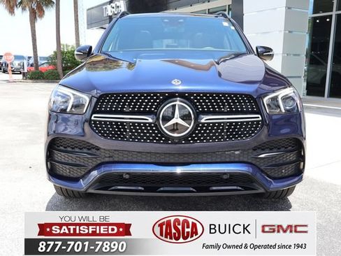 Used 2022 Mercedes-Benz GLE 450 4MATIC w/ Revised AMG Line Exterior image 3