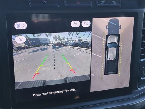 Certified 2024 Ford F250 Lariat w/ Sport Appearance Package image 20