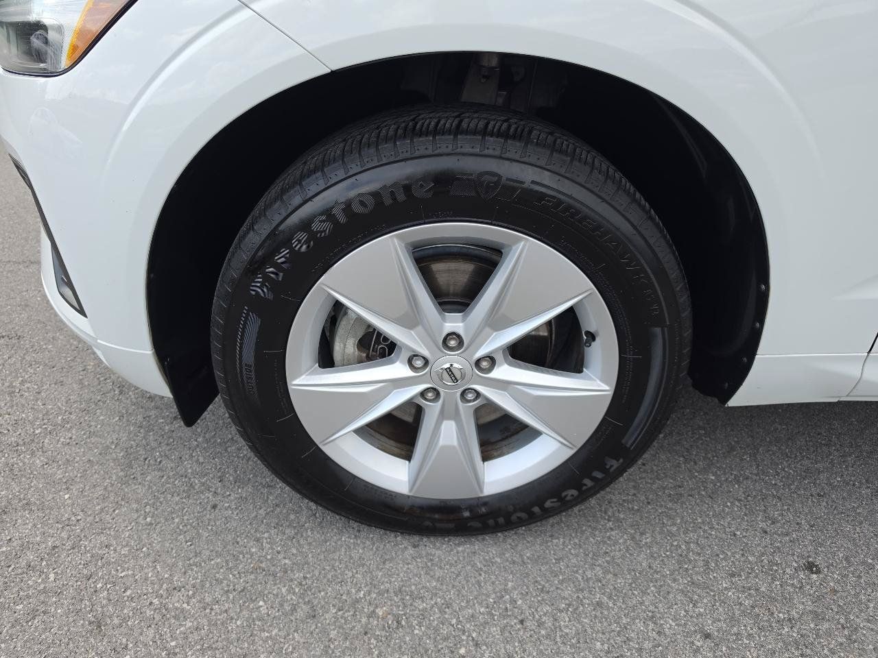 Used 2022 Volvo XC60 B5 Momentum AWD/4WD image 28