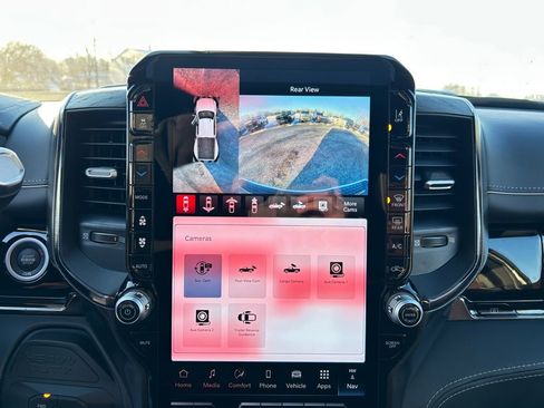 Used 2025 RAM 3500 Limited image 6