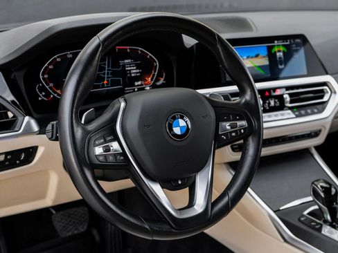 Used 2023 BMW 430i Convertible w/ Premium Package RWD image 20