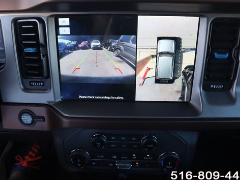 Used 2022 Ford Bronco Outer Banks AWD/4WD image 18