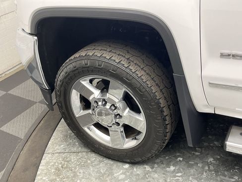 Used 2015 GMC Sierra 2500 SLT w/ Duramax Plus Package image 33