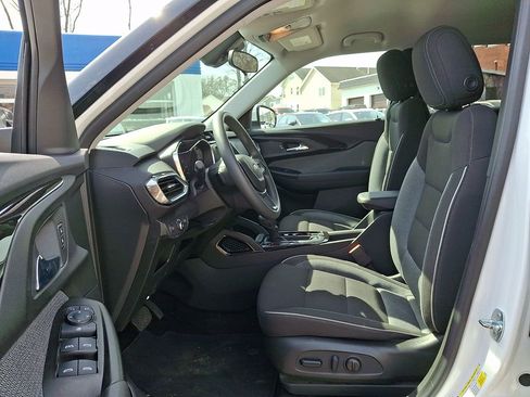 Used 2023 Chevrolet TrailBlazer LT image 12