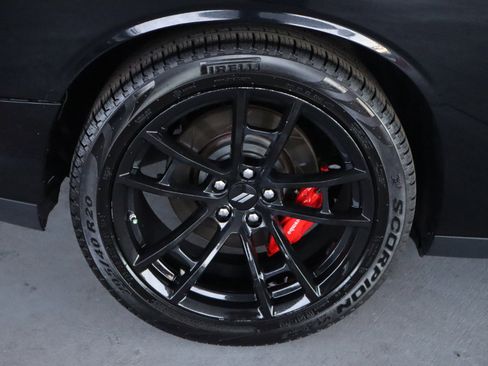 Used 2018 Dodge Challenger T/A image 4