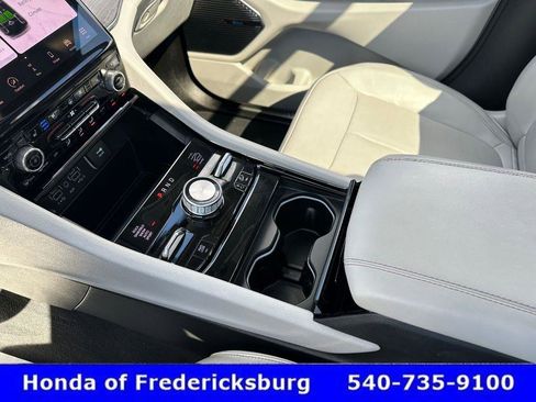 Used 2022 Jeep Grand Cherokee Overland image 23