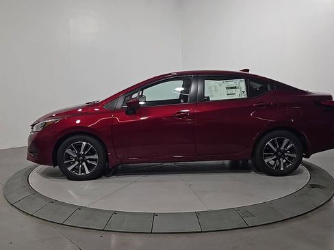 New 2025 Nissan Versa SV w/ Trunk Package FWD image 2