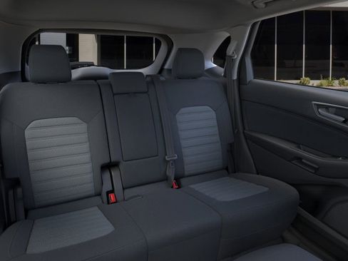 New 2024 Ford Edge SE image 11