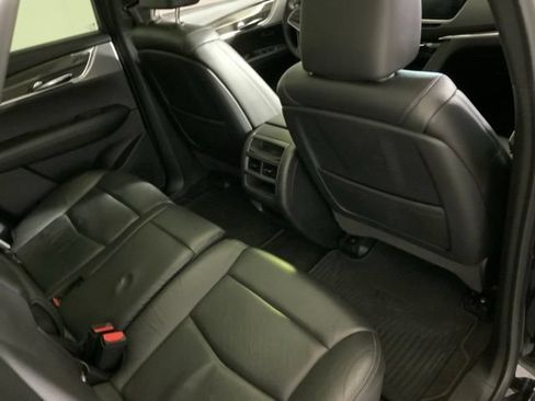 Used 2020 Cadillac XT5 Sportv AWD/4WD image 36