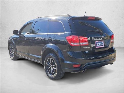 Used 2019 Dodge Journey SE w/ Connectivity Group image 7