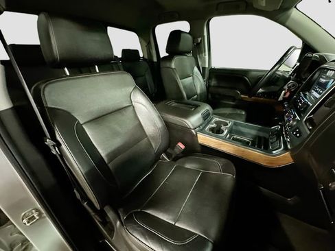 Used 2017 Chevrolet Silverado 1500 LTZ w/ Sport Package image 28