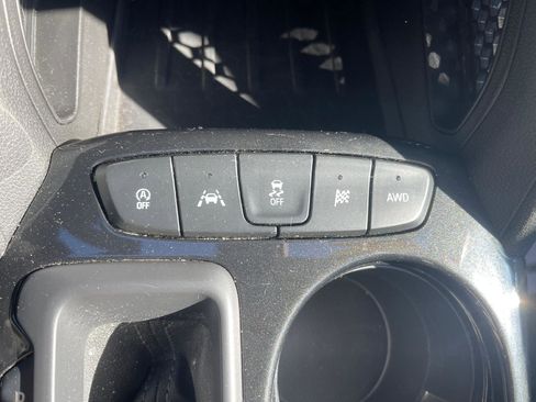 Used 2025 Chevrolet TrailBlazer LT AWD/4WD image 15