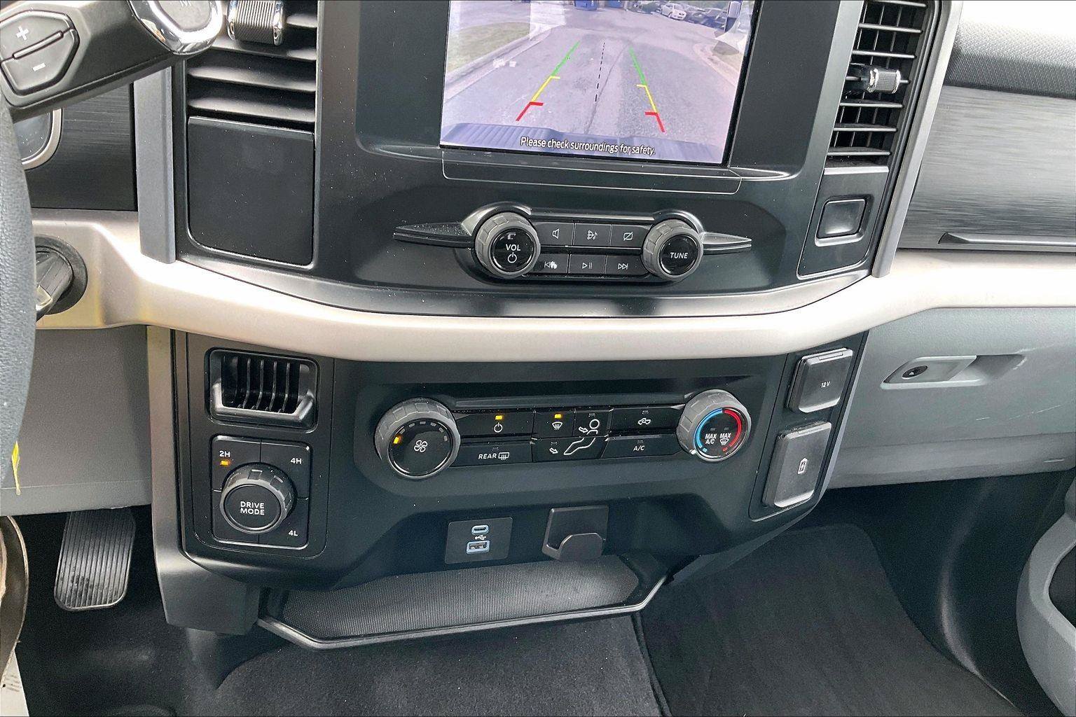 Used 2023 Ford F150 XLT AWD/4WD image 32